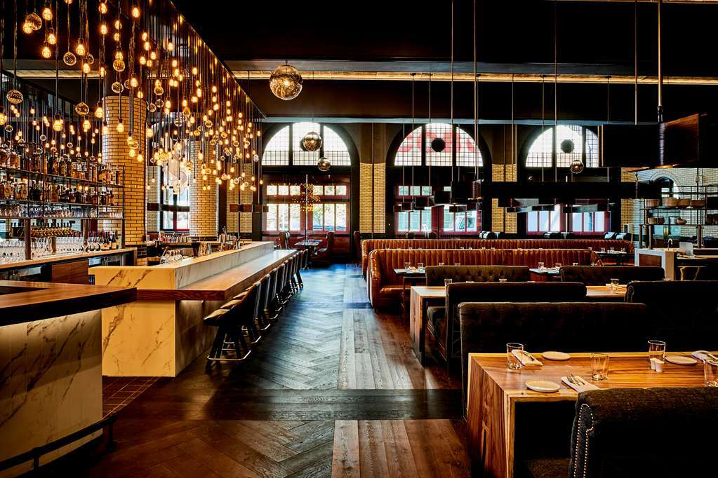 Detroit Foundation Hotel Restaurant bilde